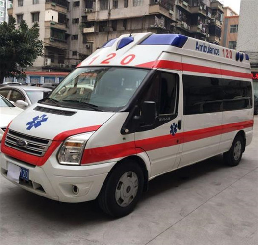 安多信赖我们的救护车出租,让转院不再艰难