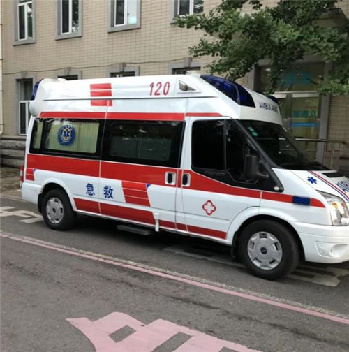 安多选择我们的救护车出租,开启安心转院之旅